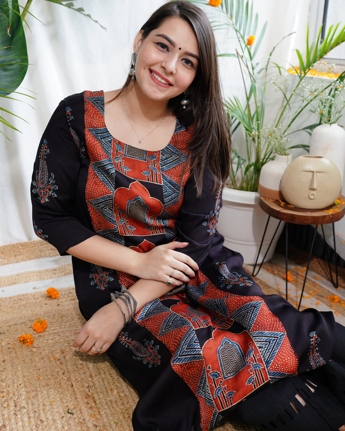 Black Minar panel kurta
