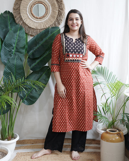 Maroon Buti Mirror Work Yoke Kurta