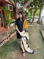 Black Big border Kurta with Linen Duppata - MYSANSKRITAM