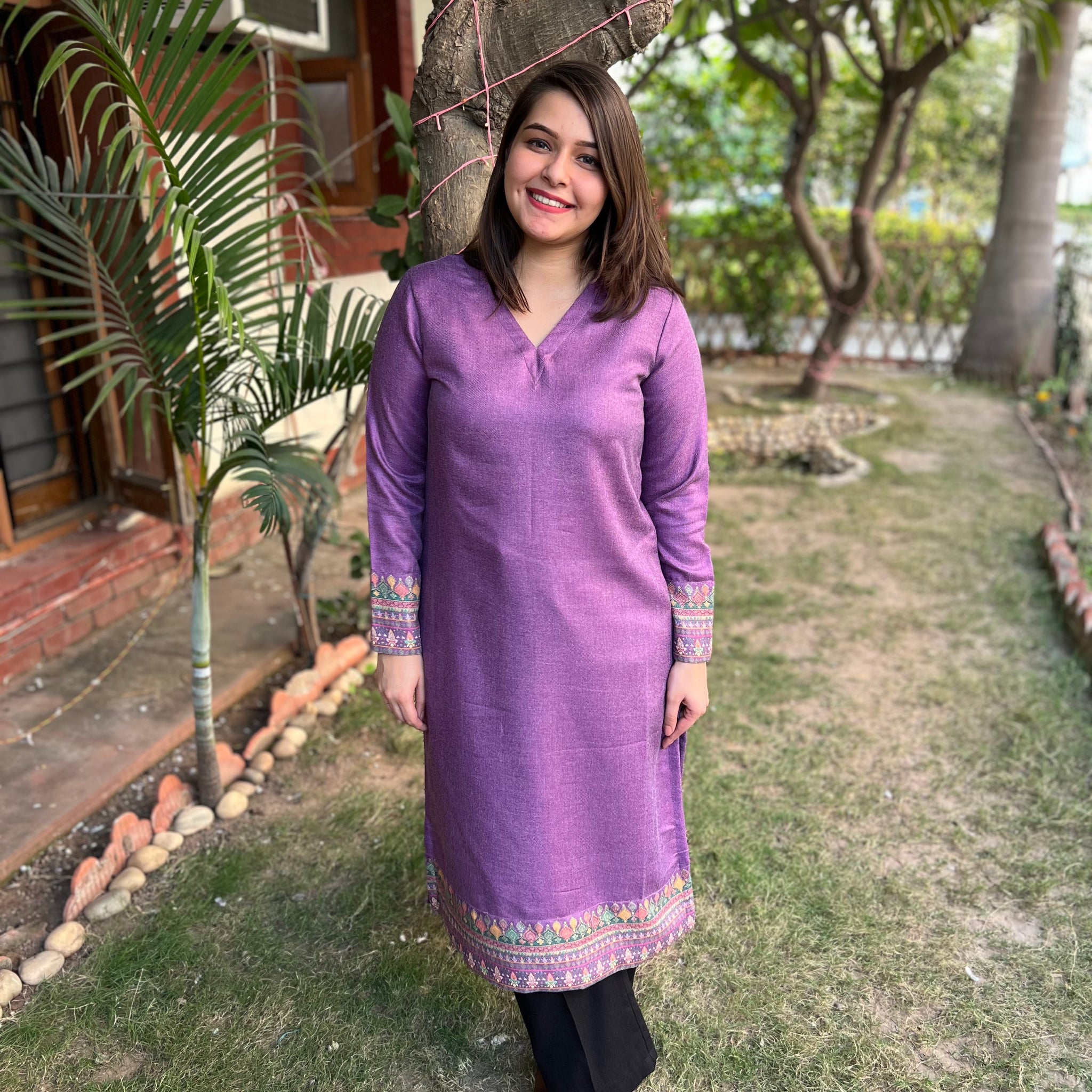 Lavender border woollen kurta