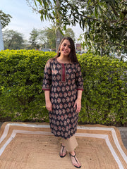 Black Kantha Ambi kurta