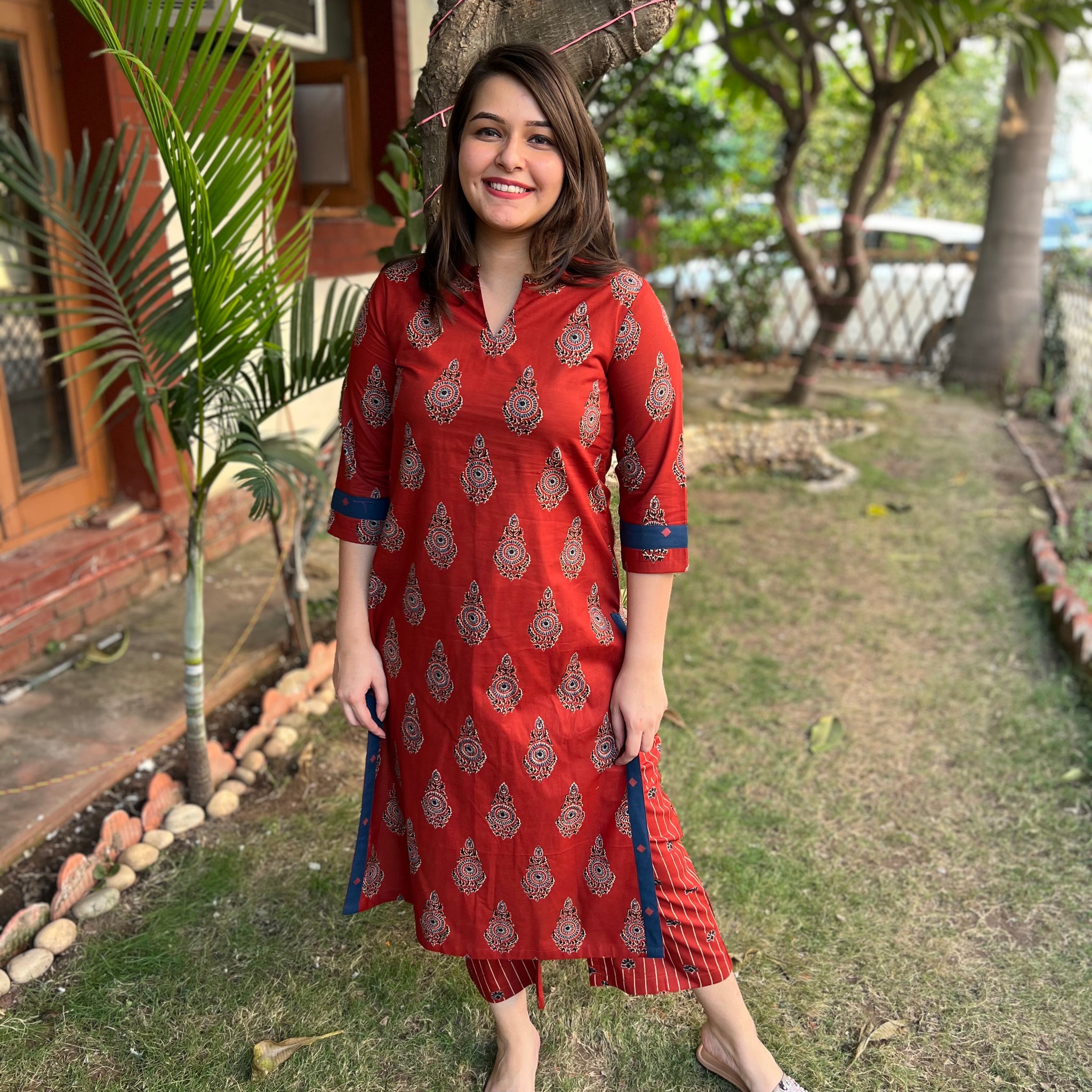 Maroon sanganeri Buta kurta - MYSANSKRITAM