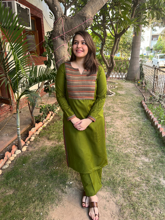 Green woollen Yoke kurta