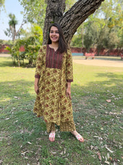 Mehendi Floral Jaal Aline coord set