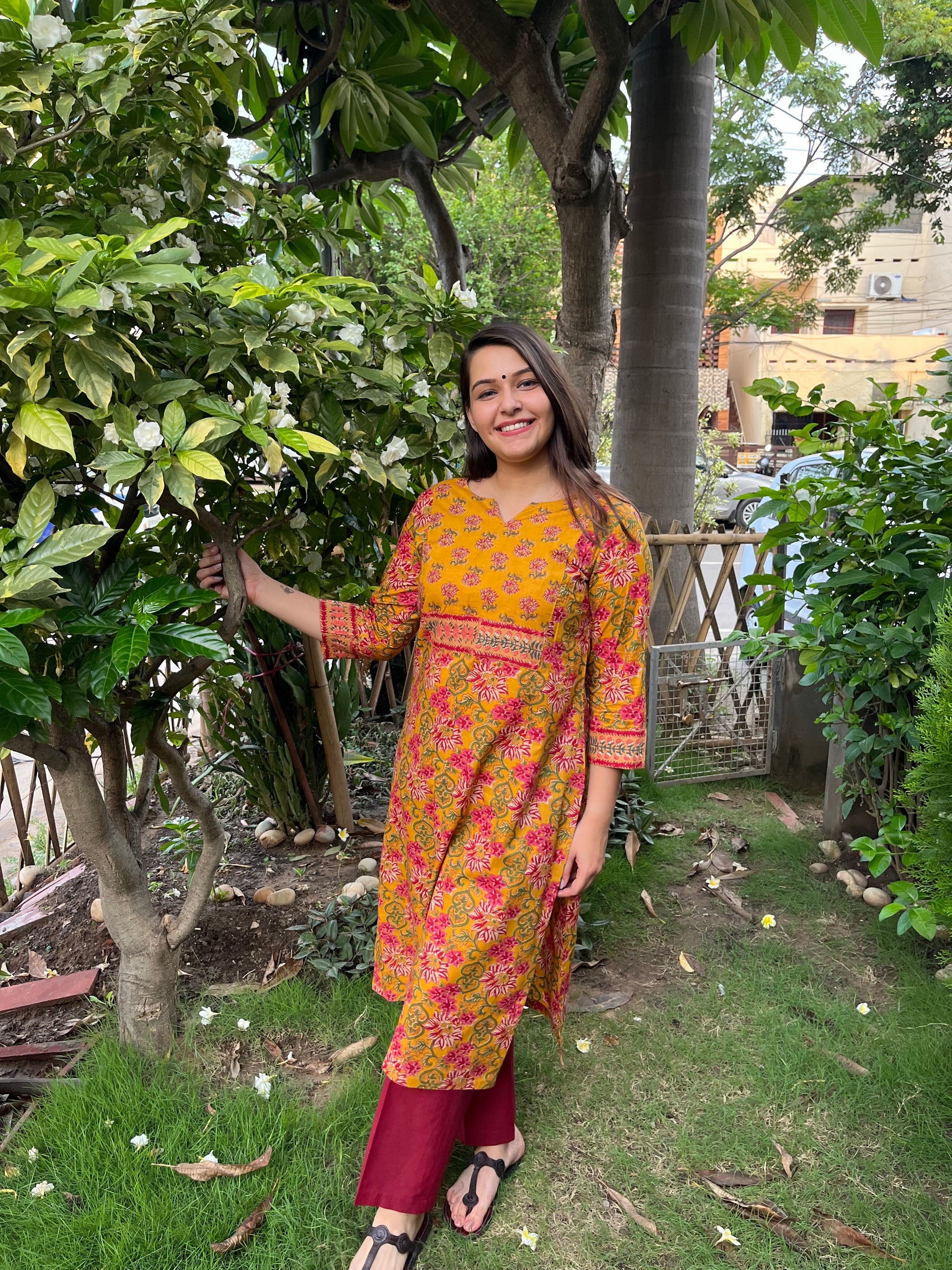 short chikankari kurtis