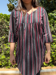 Black striped short cotton top