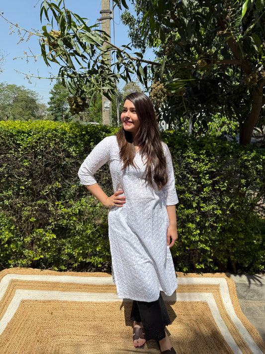 White chikan kurta