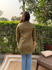 Mehendi green collar short kurti