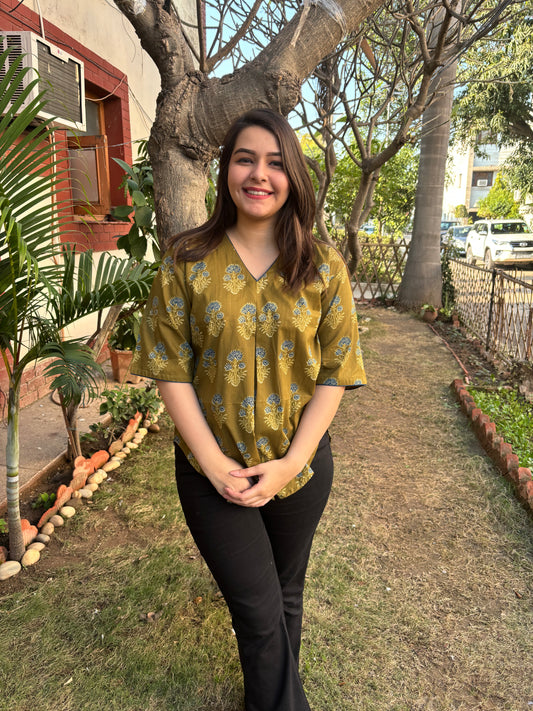 Mehendi green Sanganeri top
