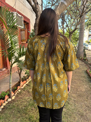 Mehendi green Sanganeri top