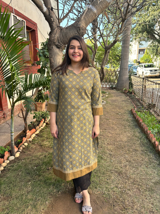 Mehendi green jaal ajrakh kurta