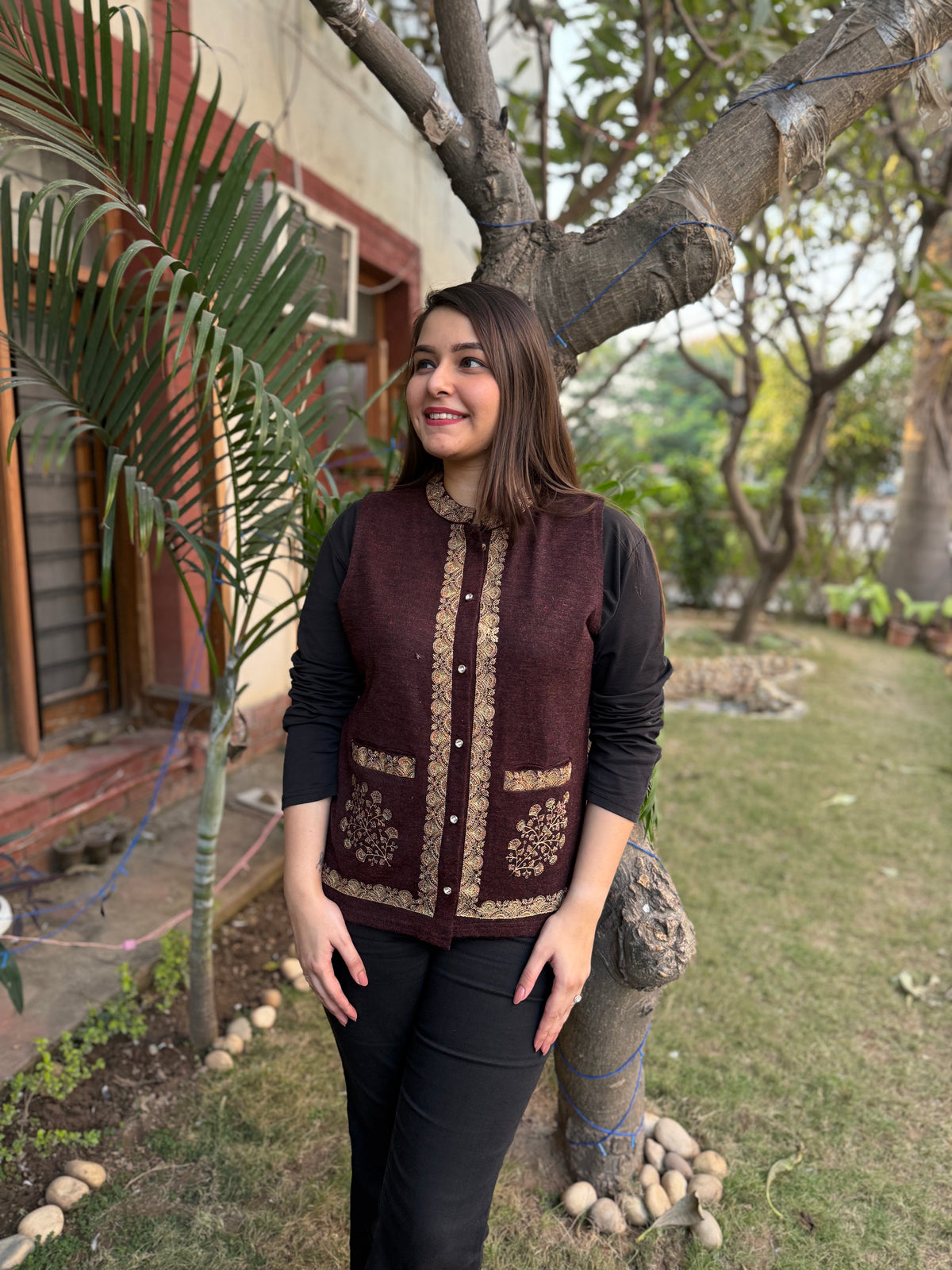 Coca-Cola Embroidered woollen Sidra (Waist coat)