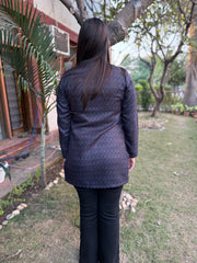 Indigo zigzag woollen short kurti