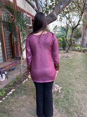 Dark Pink kullu border kurti