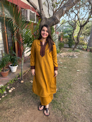 Mustard Border solid woollen coord set