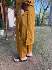 Mustard Border solid woollen coord set