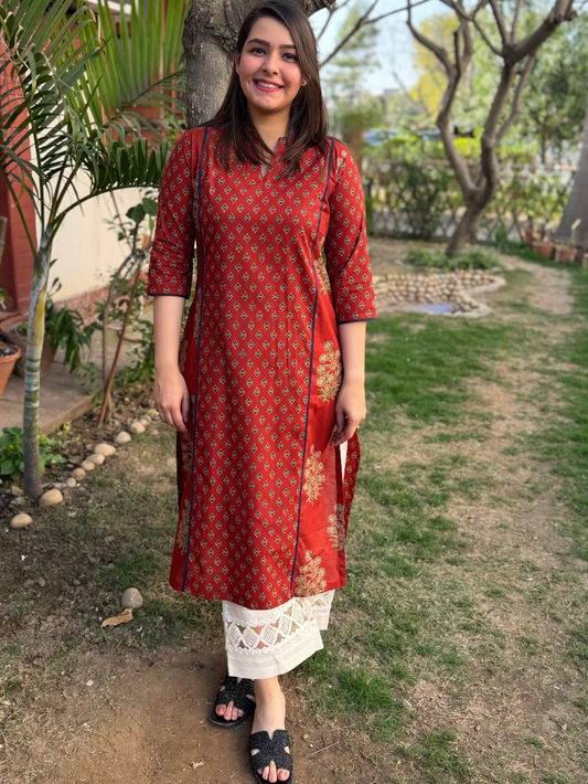 Maroon small leaf Kali kurta