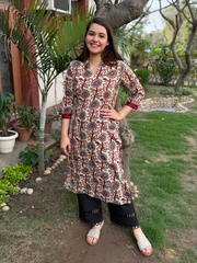 Cream Flower Bunch Kurta by Sanskritam