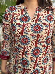 Cream Flower Bunch Kurta close up by Sanskritam