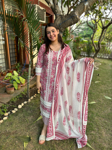 Pink lacework full suit set