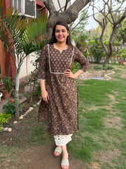 Brown kalamkari yoke kurta