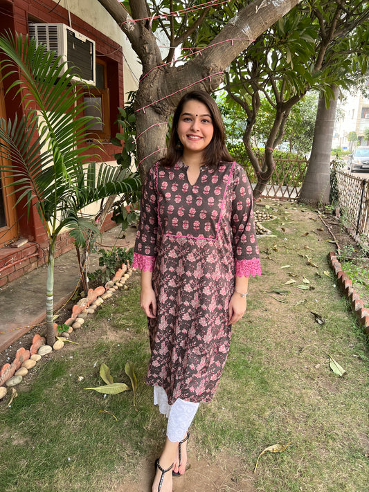 Grey magenta lace kurta