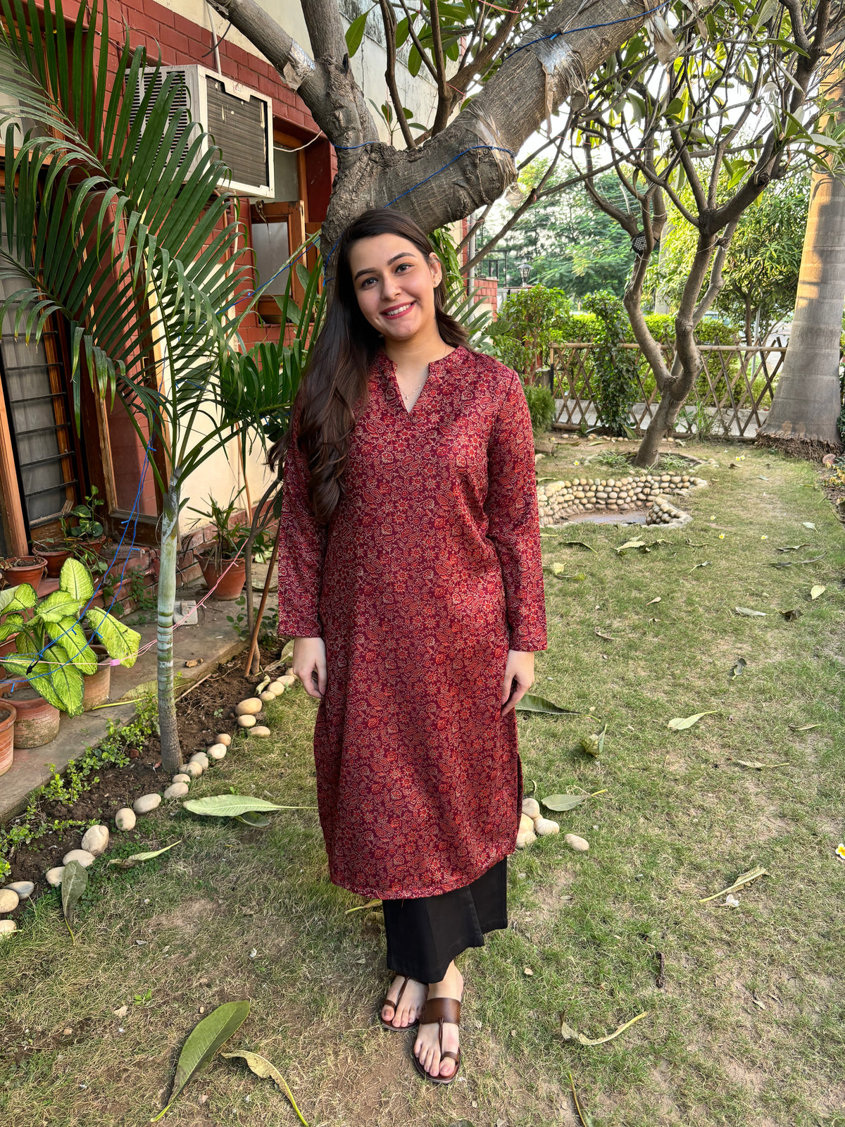 Maroon ambi woollen kurta