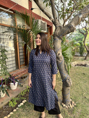 Blue flower printed kurta