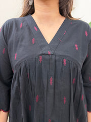 Black buti south cotton Aline kurta