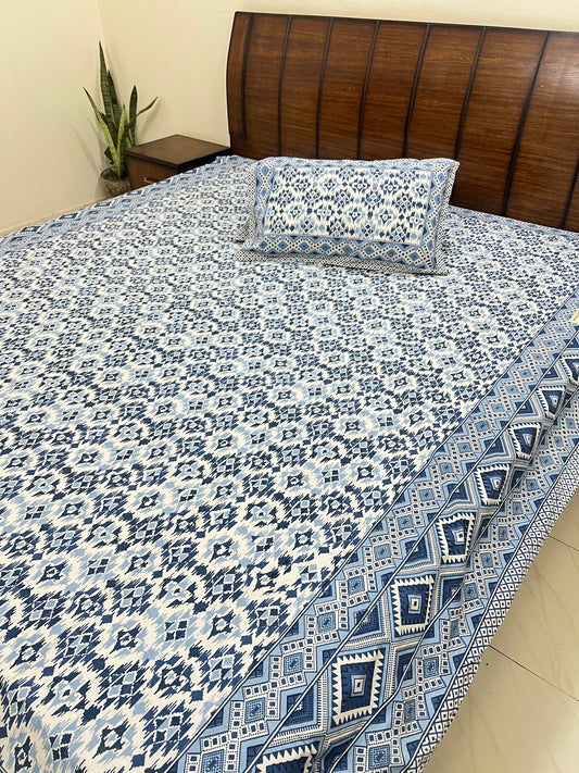Shades of blue geometric bedsheet
