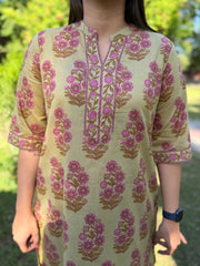 Pista Mughlai coord set