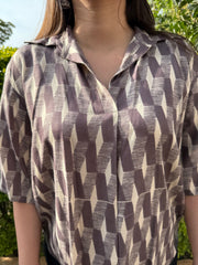 Abstract printed cotton longline top