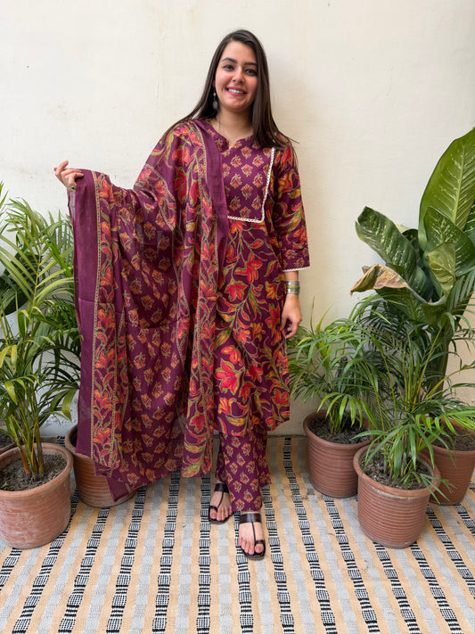 Wine big flower suit set with yoke