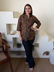Mehendi Kalamkari Shirt by Sanskritam
