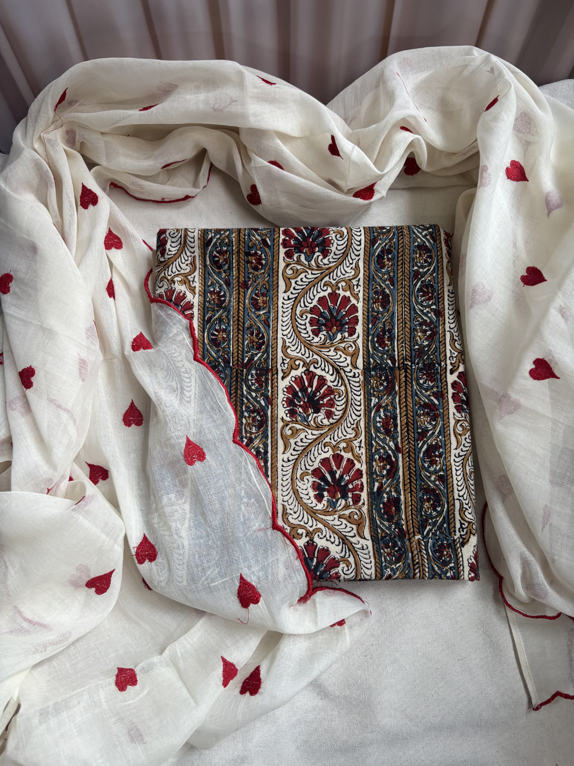 Sanganeri print with Red heart duppata Unstitched Suit set