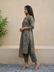 Forest Green Sitara work Neckline Suit Set
