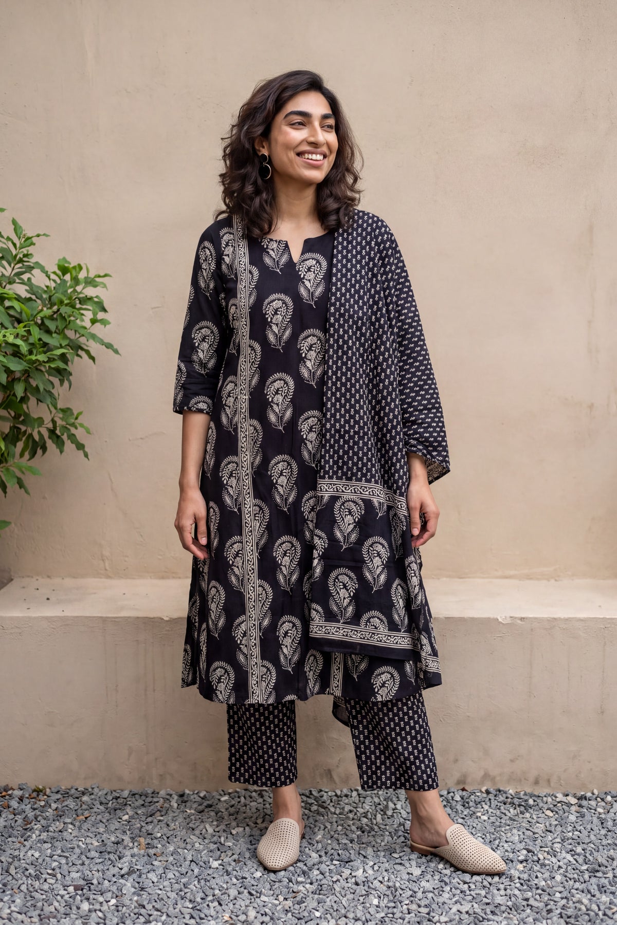 Black floral buta full suit set