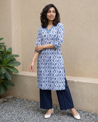 White jaal V neck kurta