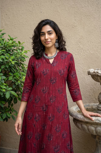 Maroon  Slub Peacock A-line Kurta