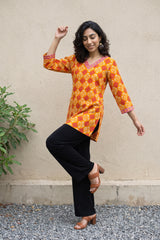 Peele geometric short kurti