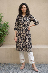 Black kalamkari collar kurta