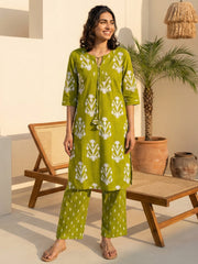 Parrot Green Ikkat print suit set