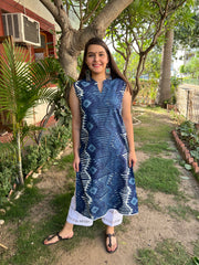 Indigo zig zag Without sleeve Kurta - MYSANSKRITAM