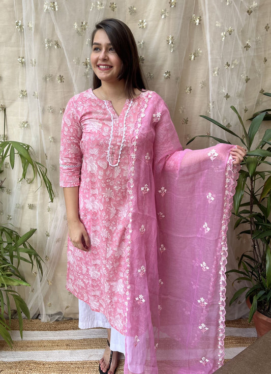 Baby Pink Kurti with embroidered duppata