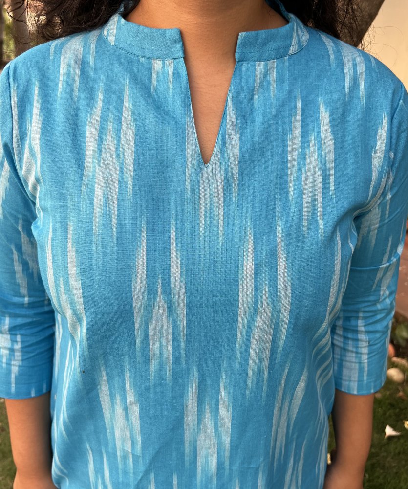 Bright FerozI Ikkat Kurti - MYSANSKRITAM