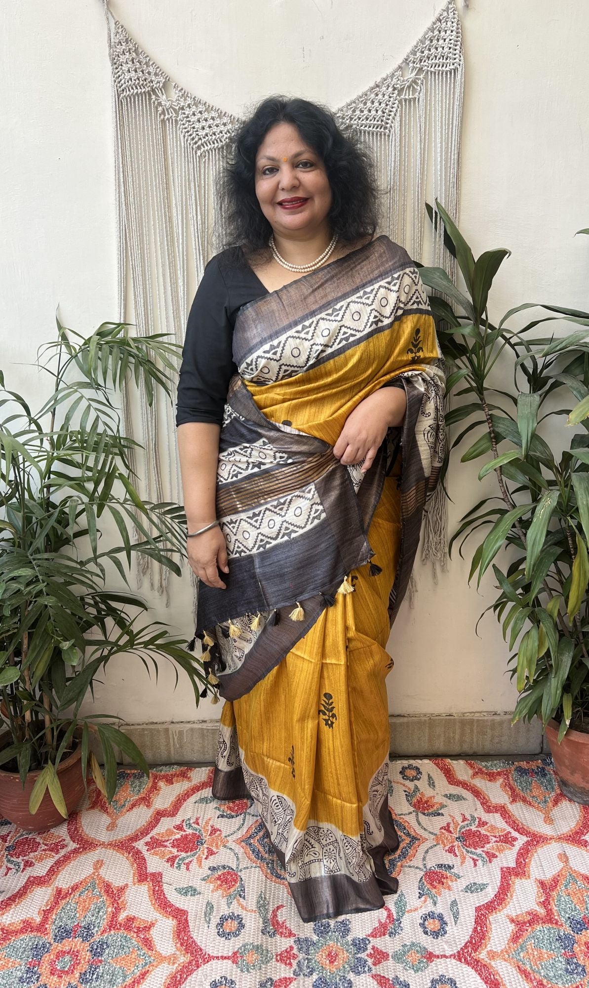 Mustard Abstract border Tussar Silk saree - MYSANSKRITAM