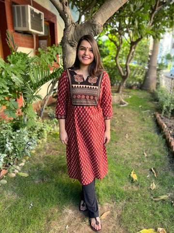 Maroon Skin Yoke Kurta